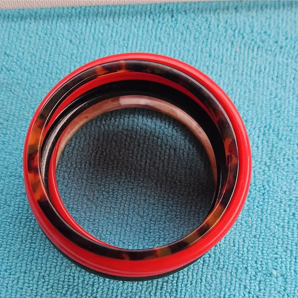 Spacer Bangles Lot of 7 Red Black Tortoiseshell Plastics